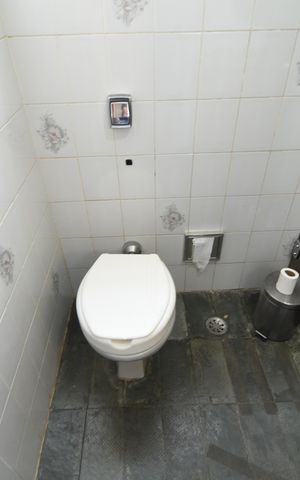 Casa à venda com 157m², 4 quartos e 2 vagasBanheiro