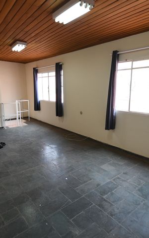Casa à venda com 157m², 4 quartos e 2 vagasQuarto Suíte 2 - Externa