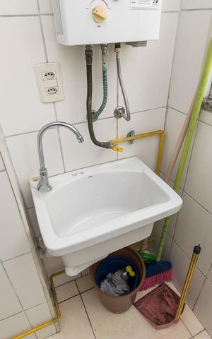 Apartamento à venda com 45m², 2 quartos e 1 vaga Apartamento à venda com 45m², 2 quartos e 1 vagaÁrea de Serviço