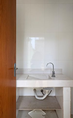 Casa à venda com 424m², 3 quartos e 6 vagas Casa à venda com 424m², 3 quartos e 6 vagasBanheiro 2