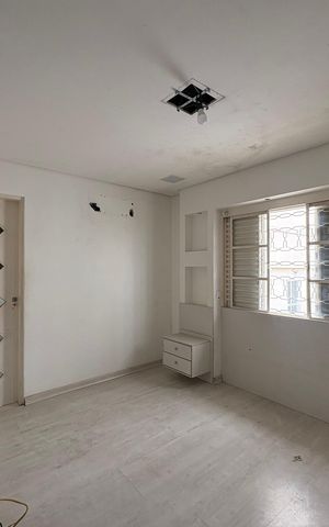 Casa à venda com 424m², 3 quartos e 6 vagas Casa à venda com 424m², 3 quartos e 6 vagasSuite 1