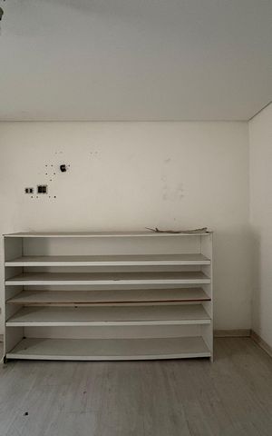 Casa à venda com 424m², 3 quartos e 6 vagas Casa à venda com 424m², 3 quartos e 6 vagasSuite 2