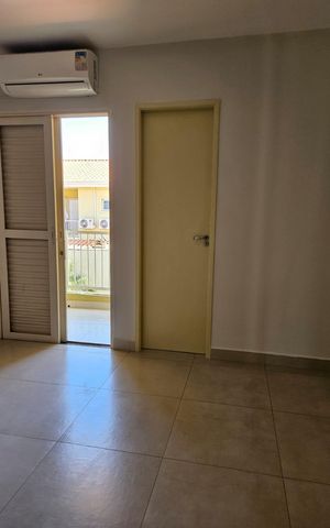 Casa de condomínio para alugar com 110m², 3 quartos e 2 vagas Casa de condomínio para alugar com 110m², 3 quartos e 2 vagasSuíte
