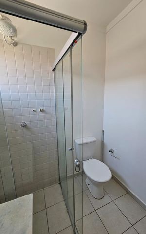 Casa de condomínio para alugar com 110m², 3 quartos e 2 vagas Casa de condomínio para alugar com 110m², 3 quartos e 2 vagasBanheiro