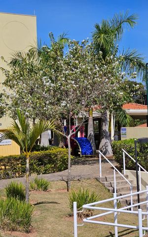 Casa de condomínio para alugar com 110m², 3 quartos e 2 vagas Casa de condomínio para alugar com 110m², 3 quartos e 2 vagasÁrea comum