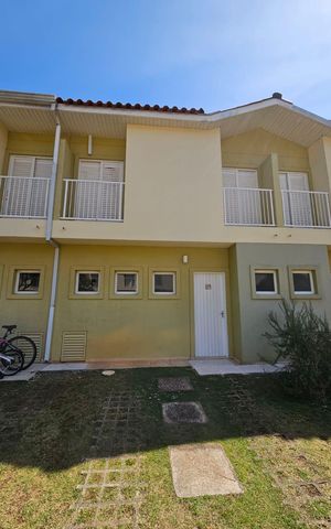 Casa de condomínio para alugar com 110m², 3 quartos e 2 vagas Casa de condomínio para alugar com 110m², 3 quartos e 2 vagasFachada