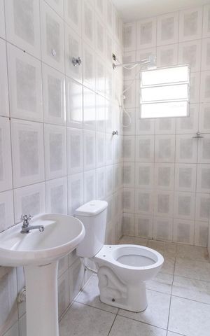 Casa para alugar com 80m², 2 quartos e 1 vagaBanheiro