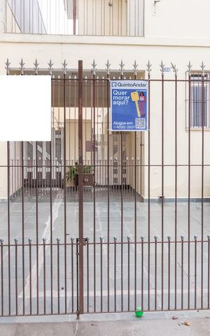 Casa para alugar com 80m², 2 quartos e 1 vagaFachada