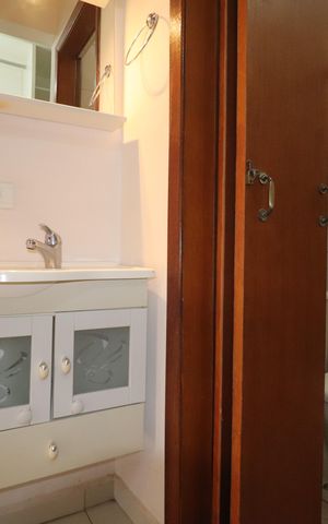 Casa à venda com 152m², 4 quartos e 2 vagasBanheiro da Suíte 