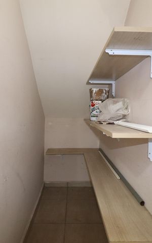 Casa à venda com 152m², 4 quartos e 2 vagasDepósito Garagem