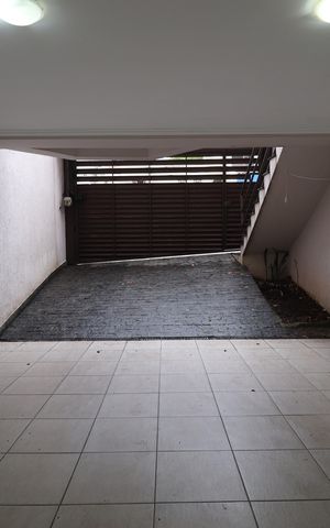 Casa à venda com 152m², 4 quartos e 2 vagasGaragem