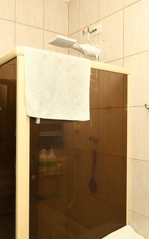 Casa à venda com 300m², 4 quartos e 3 vagasBanheiro da Suíte