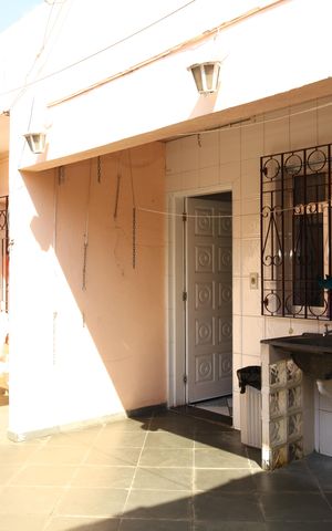 Casa à venda com 300m², 4 quartos e 3 vagasÁrea de Serviço