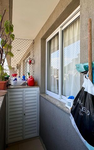 Apartamento à venda com 184m², 3 quartos e 2 vagas Apartamento à venda com 184m², 3 quartos e 2 vagasÁrea de Serviço