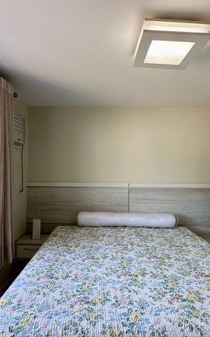 Apartamento à venda com 184m², 3 quartos e 2 vagas Apartamento à venda com 184m², 3 quartos e 2 vagasSuíte 2