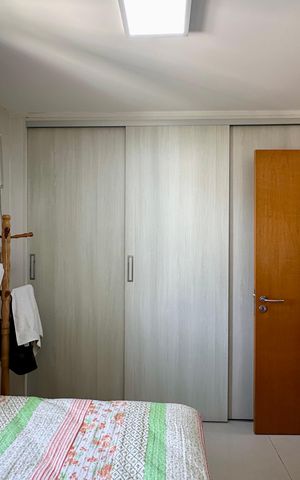 Apartamento à venda com 184m², 3 quartos e 2 vagas Apartamento à venda com 184m², 3 quartos e 2 vagasQuarto 1