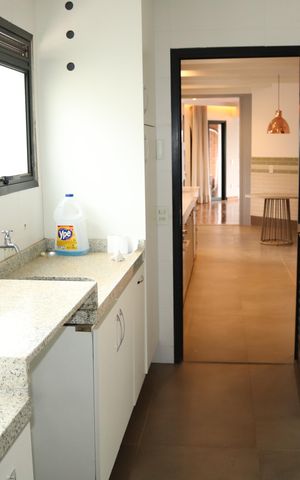 Apartamento à venda com 195m², 2 quartos e 3 vagasÁrea de Serviço