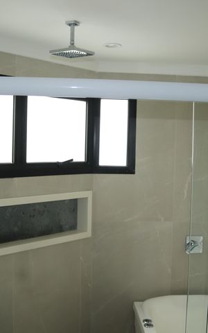Apartamento à venda com 195m², 2 quartos e 3 vagasBanheiro da Suíte 2