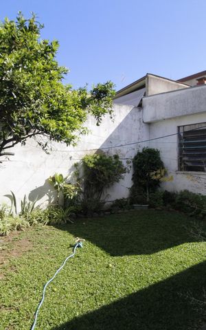 Casa à venda com 300m², 4 quartos e 2 vagasÁrea Externa