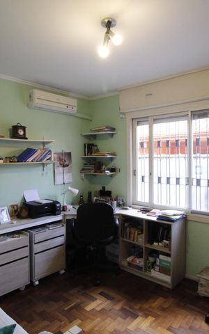 Casa à venda com 300m², 4 quartos e 2 vagasQuarto 3