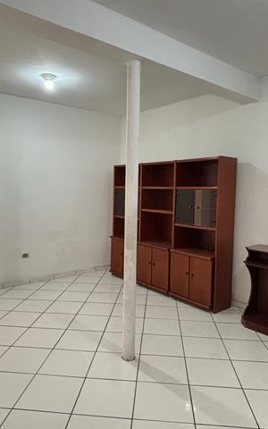 Casa para alugar com 150m², 4 quartos e 3 vagas Casa para alugar com 150m², 4 quartos e 3 vagasSala