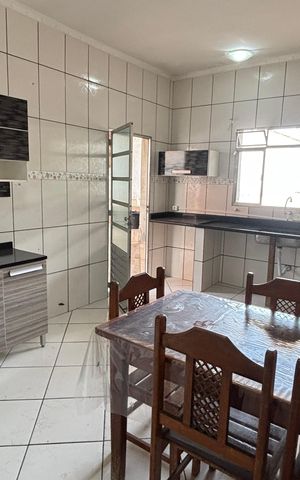 Casa para alugar com 150m², 4 quartos e 3 vagas Casa para alugar com 150m², 4 quartos e 3 vagasCozinha