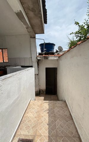 Casa para alugar com 150m², 4 quartos e 3 vagas Casa para alugar com 150m², 4 quartos e 3 vagasCorredor