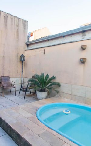 Casa à venda com 120m², 3 quartos e 1 vagaQuintal