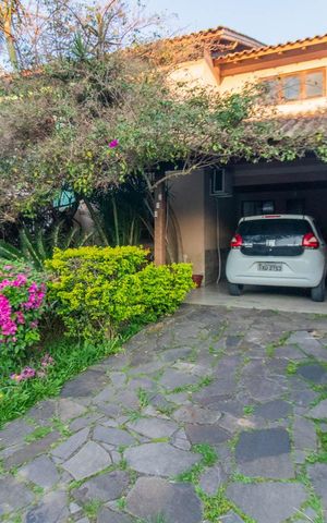 Casa à venda com 120m², 3 quartos e 1 vagaFachada