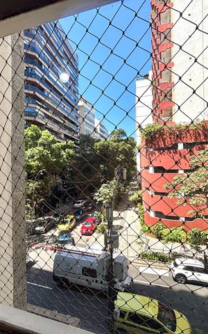 Apartamento à venda com 92m², 2 quartos e sem vaga Apartamento à venda com 92m², 2 quartos e sem vagaVista