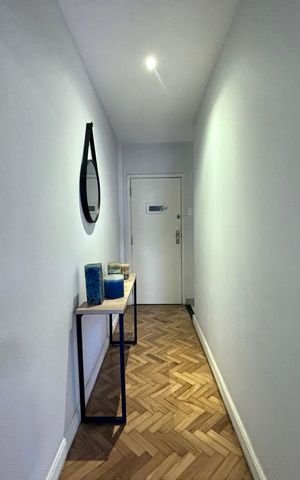Apartamento à venda com 92m², 2 quartos e sem vaga Apartamento à venda com 92m², 2 quartos e sem vagaSala