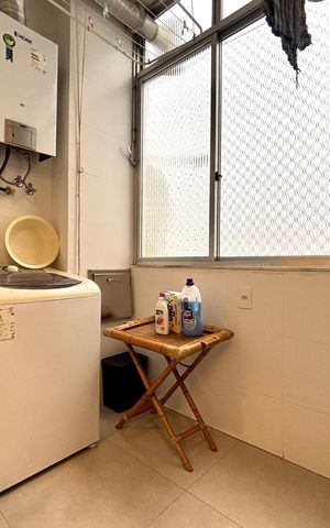 Apartamento à venda com 92m², 2 quartos e sem vaga Apartamento à venda com 92m², 2 quartos e sem vagaÁrea de serviço
