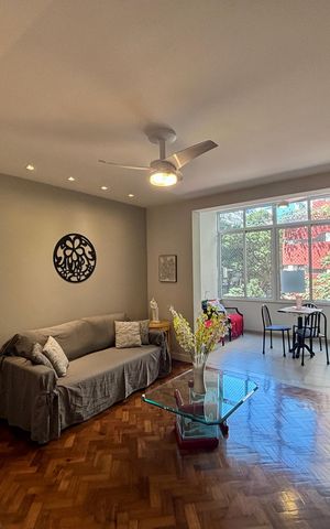 Apartamento à venda com 92m², 2 quartos e sem vaga Apartamento à venda com 92m², 2 quartos e sem vagaSala