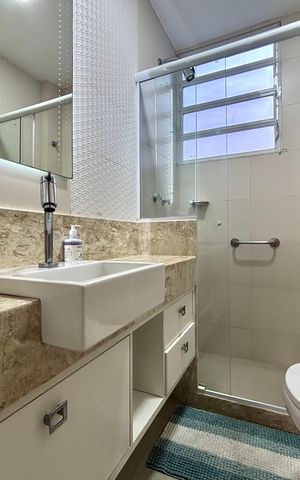 Apartamento à venda com 92m², 2 quartos e sem vaga Apartamento à venda com 92m², 2 quartos e sem vagaBanheiro da Suíte