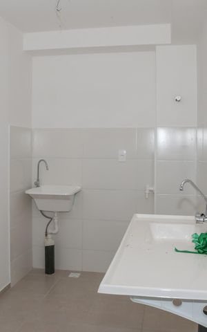 Apartamento à venda com 38m², 2 quartos e sem vaga Apartamento à venda com 38m², 2 quartos e sem vagaCozinha e Área de Serviço