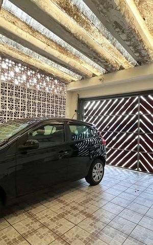 Casa à venda com 107m², 3 quartos e 2 vagas Casa à venda com 107m², 3 quartos e 2 vagasGaragem