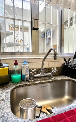Casa à venda com 107m², 3 quartos e 2 vagas Casa à venda com 107m², 3 quartos e 2 vagasCozinha