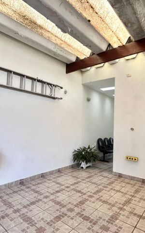 Casa à venda com 107m², 3 quartos e 2 vagas Casa à venda com 107m², 3 quartos e 2 vagasGaragem