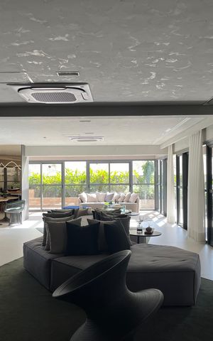 Studio à venda com 25m², 1 quarto e sem vaga Studio à venda com 25m², 1 quarto e sem vagaÁrea comum