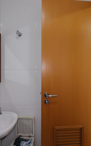 Apartamento à venda com 181m², 4 quartos e 4 vagasBanheiro de Serviço