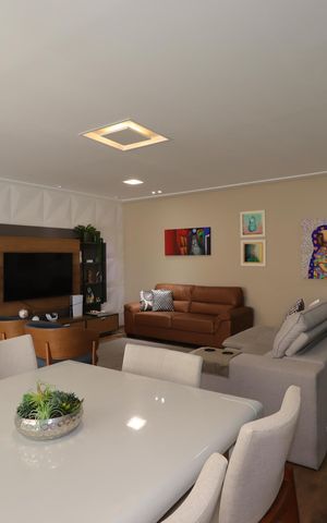 Apartamento à venda com 181m², 4 quartos e 4 vagasSala