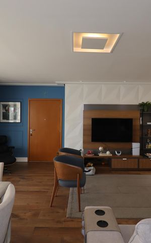 Apartamento à venda com 181m², 4 quartos e 4 vagasSala