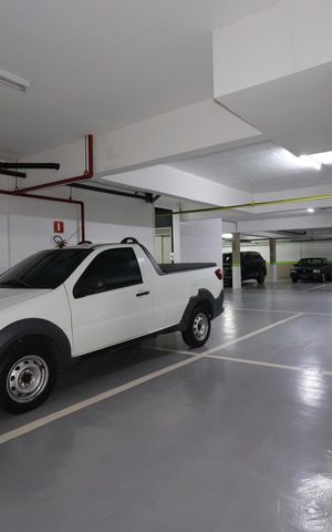 Apartamento à venda com 181m², 4 quartos e 4 vagasGaragem