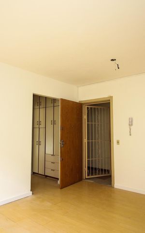Apartamento à venda com 48m², 1 quarto e sem vaga Apartamento à venda com 48m², 1 quarto e sem vagaSala