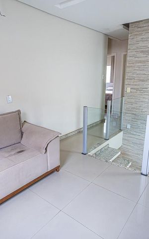 Casa à venda com 240m², 3 quartos e 3 vagas Casa à venda com 240m², 3 quartos e 3 vagasSala 2
