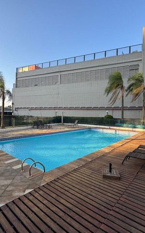 Apartamento à venda com 74m², 3 quartos e 2 vagas Apartamento à venda com 74m², 3 quartos e 2 vagasÁrea comum - Piscina