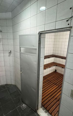 Apartamento à venda com 74m², 3 quartos e 2 vagas Apartamento à venda com 74m², 3 quartos e 2 vagasÁrea de Serviço