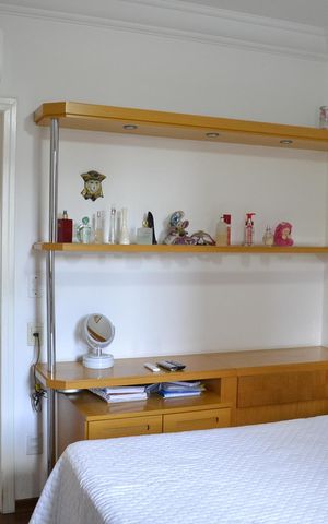Apartamento à venda com 154m², 4 quartos e 2 vagasQuarto