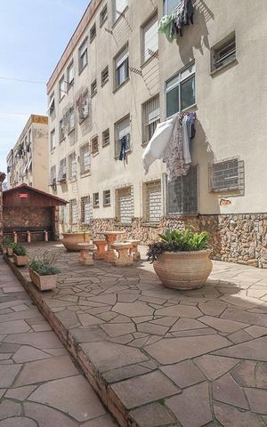 Apartamento à venda com 32m², 1 quarto e sem vagaÁrea comum