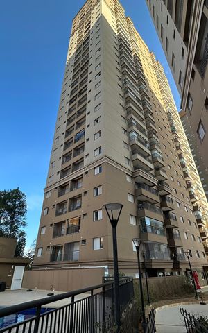 Apartamento para alugar com 71m², 3 quartos e 1 vaga Apartamento para alugar com 71m², 3 quartos e 1 vagaFachada